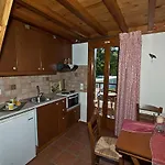 Katikies Stamatias & Maisonettes Agnontas