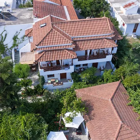 Katikies Stamatias & Maisonettes *