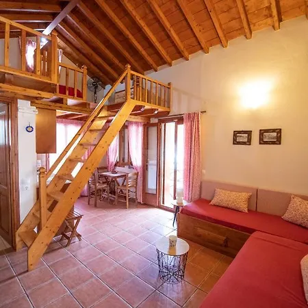 Katikies Stamatias & Maisonettes * Agnontas