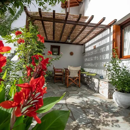 Katikies Stamatias & Maisonettes شقة Agnontas