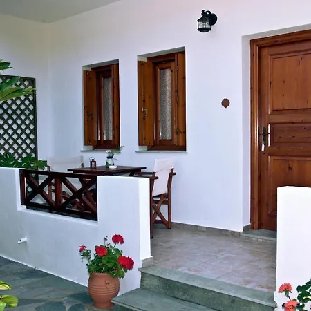 Katikies Stamatias & Maisonettes Apartment *