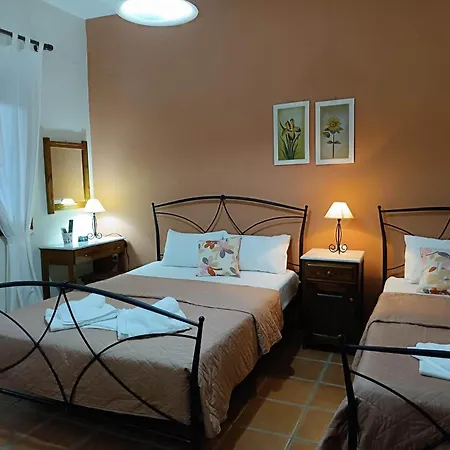Katikies Stamatias & Maisonettes * Agnontas