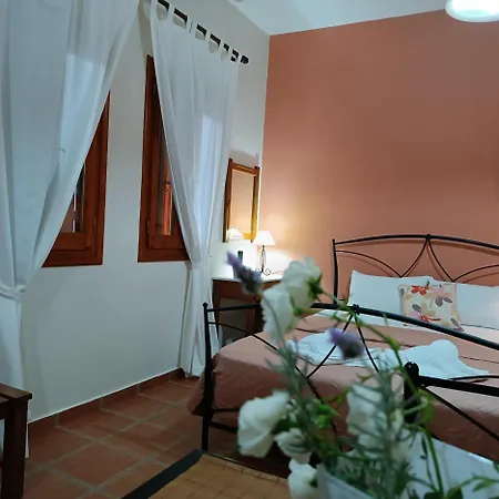شقة Katikies Stamatias & Maisonettes