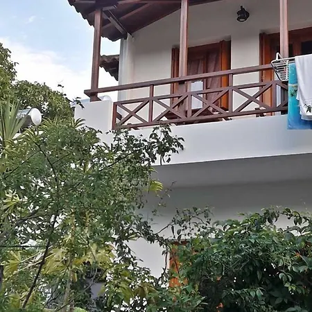 Katikies Stamatias & Maisonettes Апартаменты