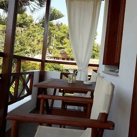 아파트 Katikies Stamatias & Maisonettes Agnontas