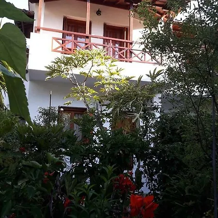 Katikies Stamatias & Maisonettes