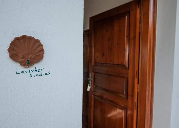 Katikies Stamatias & Maisonettes Apartment Agnontas