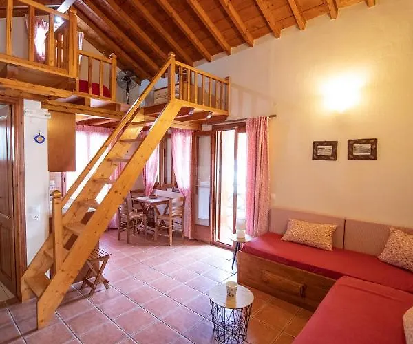 Katikies Stamatias & Maisonettes * Agnontas