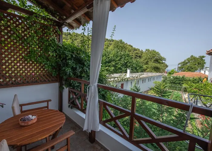 Katikies Stamatias & Maisonettes * Agnontas