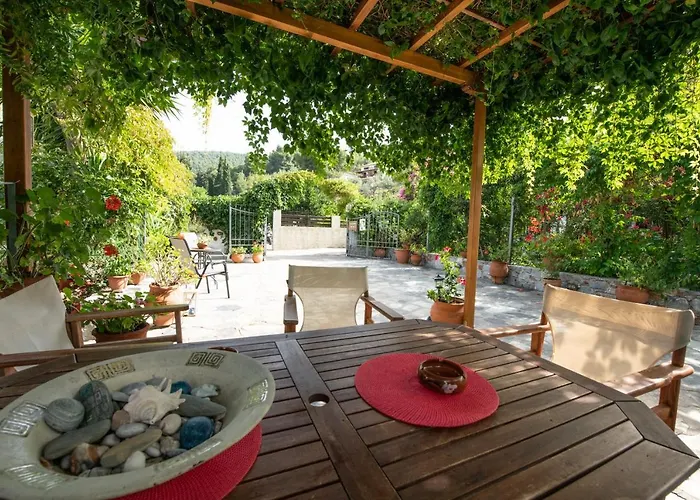 Katikies Stamatias & Maisonettes * Agnontas