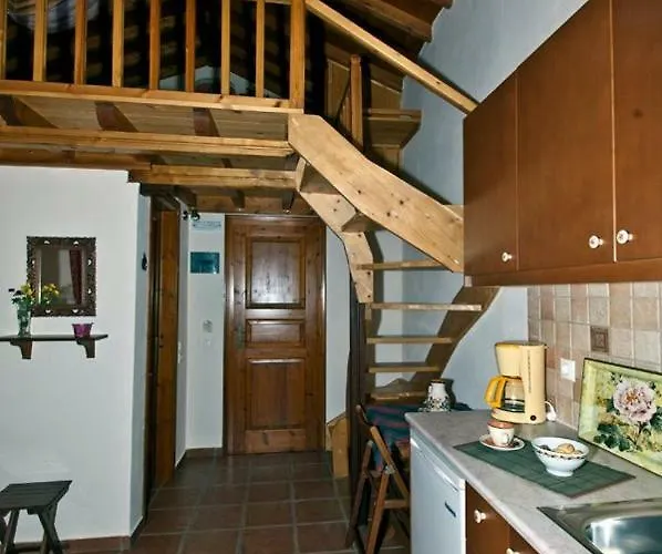 Katikies Stamatias & Maisonettes Apartment Agnontas