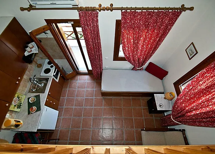 Katikies Stamatias & Maisonettes Apartment Agnontas