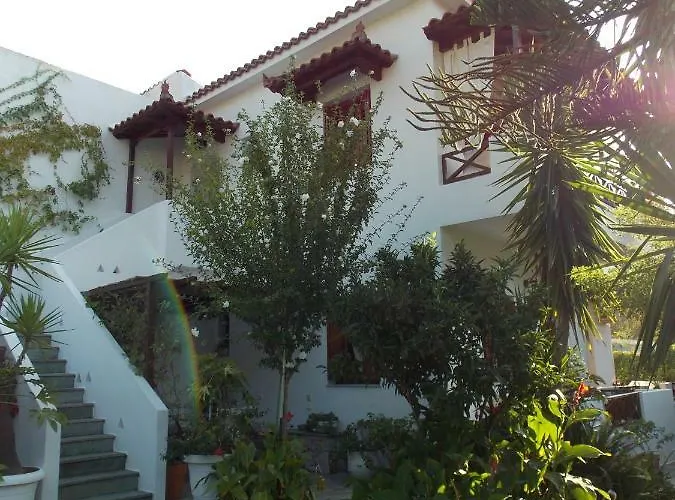 Katikies Stamatias & Maisonettes *