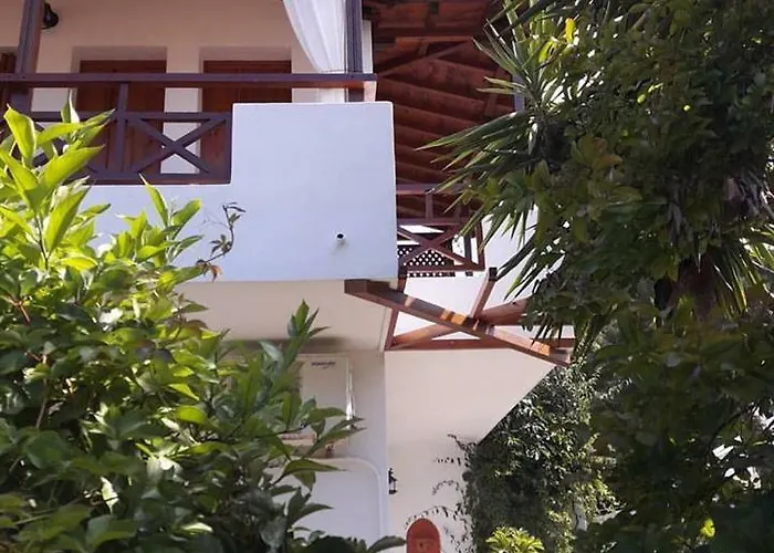 Katikies Stamatias & Maisonettes